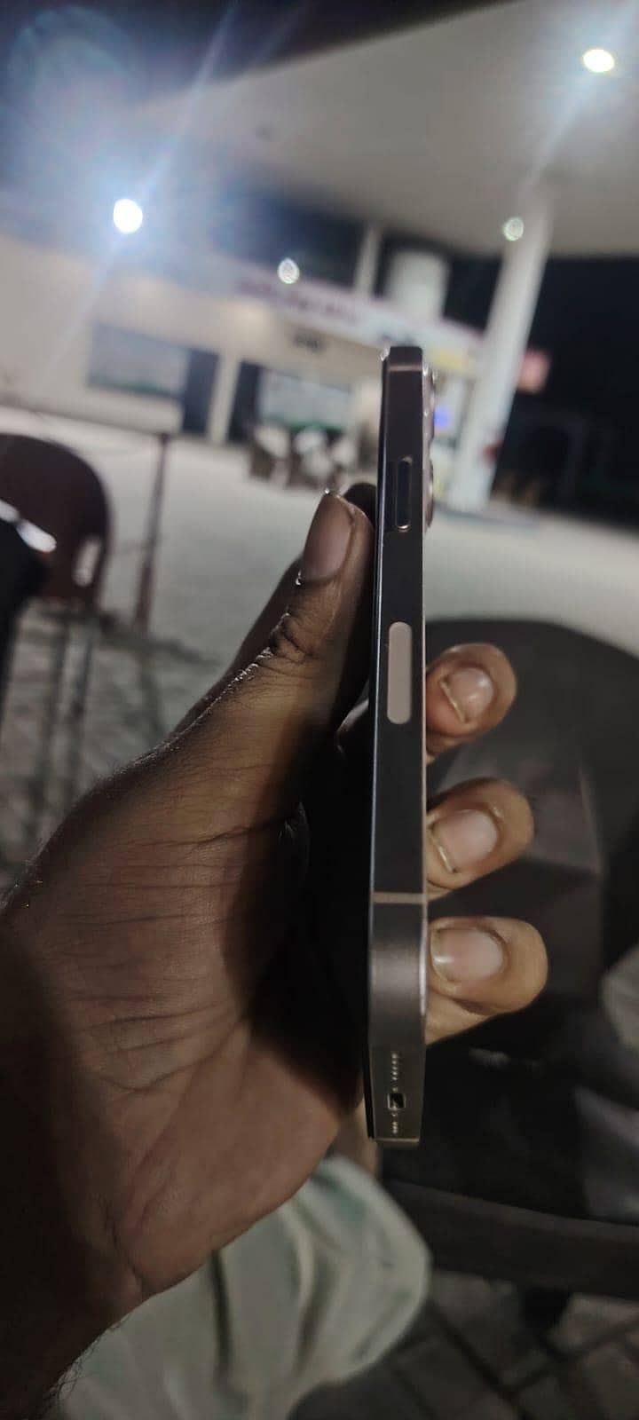 Apple iPhone 13 5