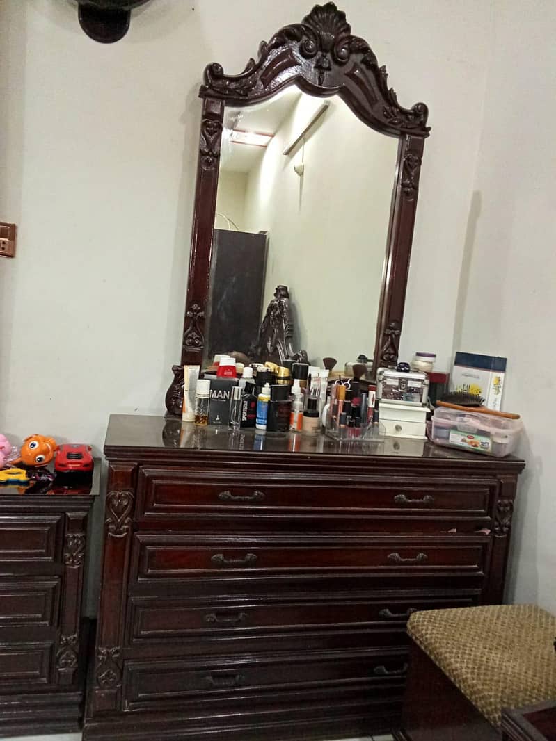 sheesham bed and dressing table 2