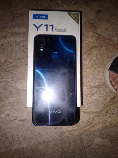 Vivo V11i