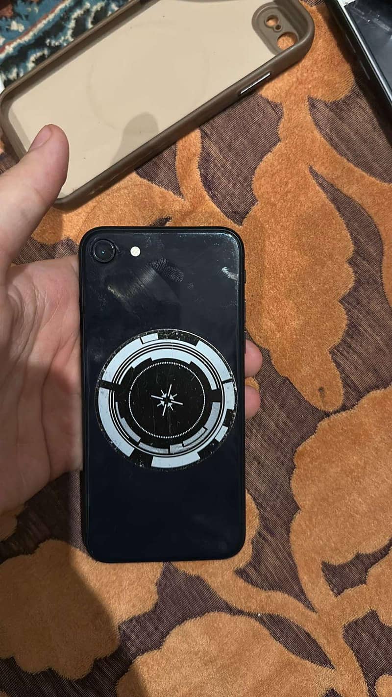 Apple iPhone SE 3 1