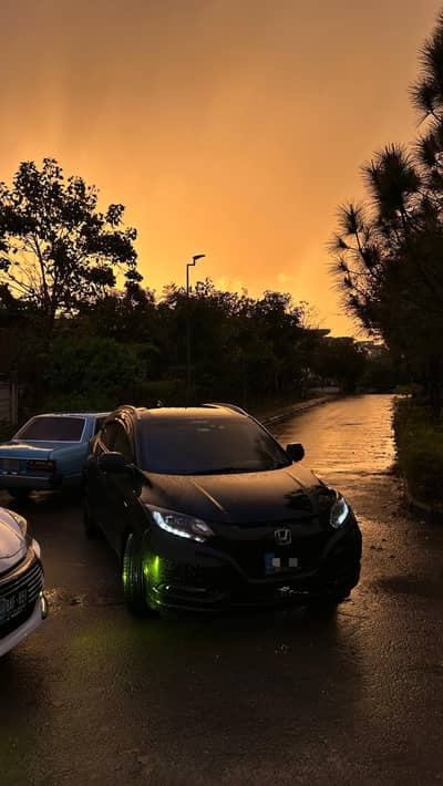Honda Vezel 2016