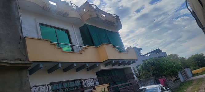 URGENT Sale Serene 5 Marla House In Bani Gala For Sale