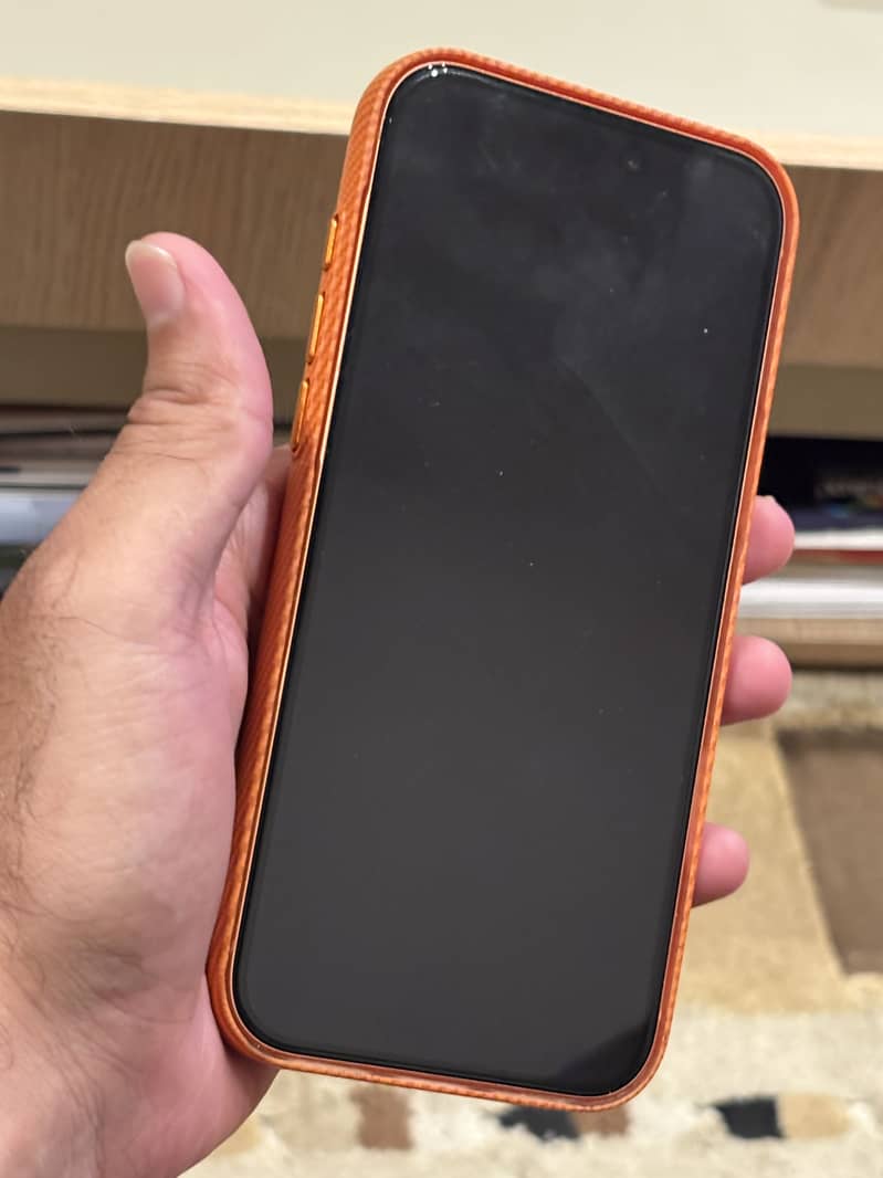 iPhone 17 Pro Max 1TB Non PTA 3