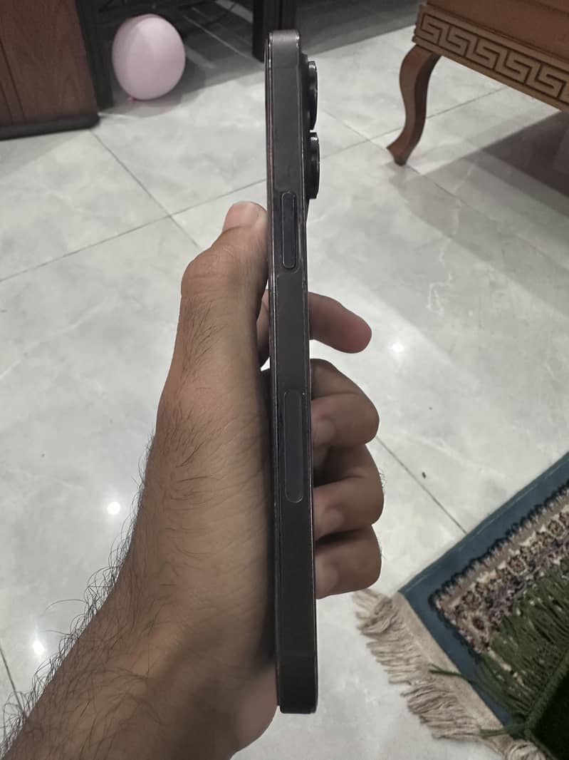 Apple iPhone 14 Pro Max 2