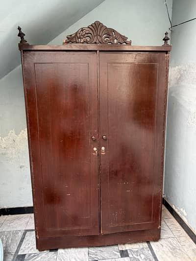 wardrobe
