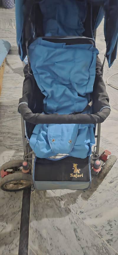 Double babaies stroller