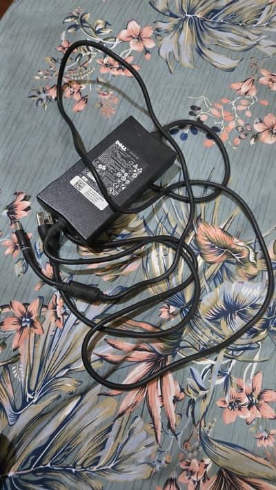 Origional Dell 130W Adpter with Cable.