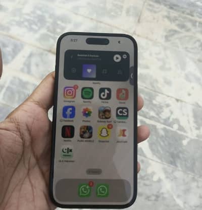 Apple iPhone 15