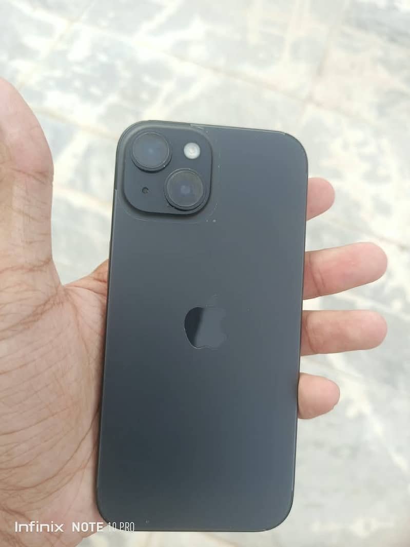 Apple iPhone 15 3