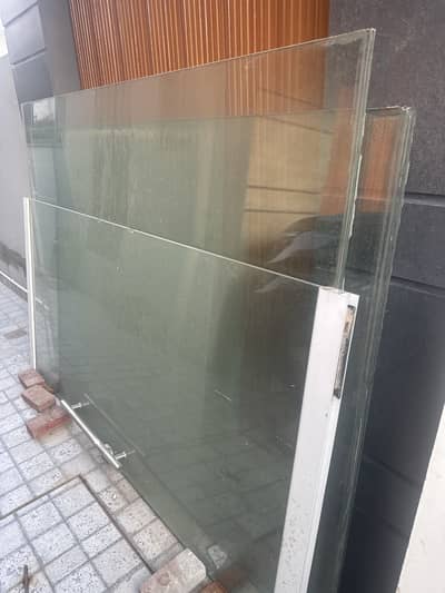 12mm Glass Just like new
