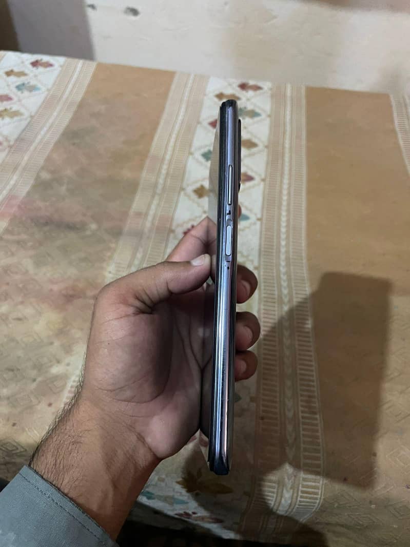 Infinix Note 8 4