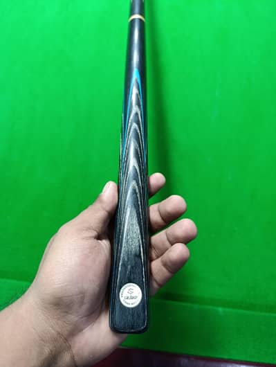Grand 3 piece short handle professional hand made cue