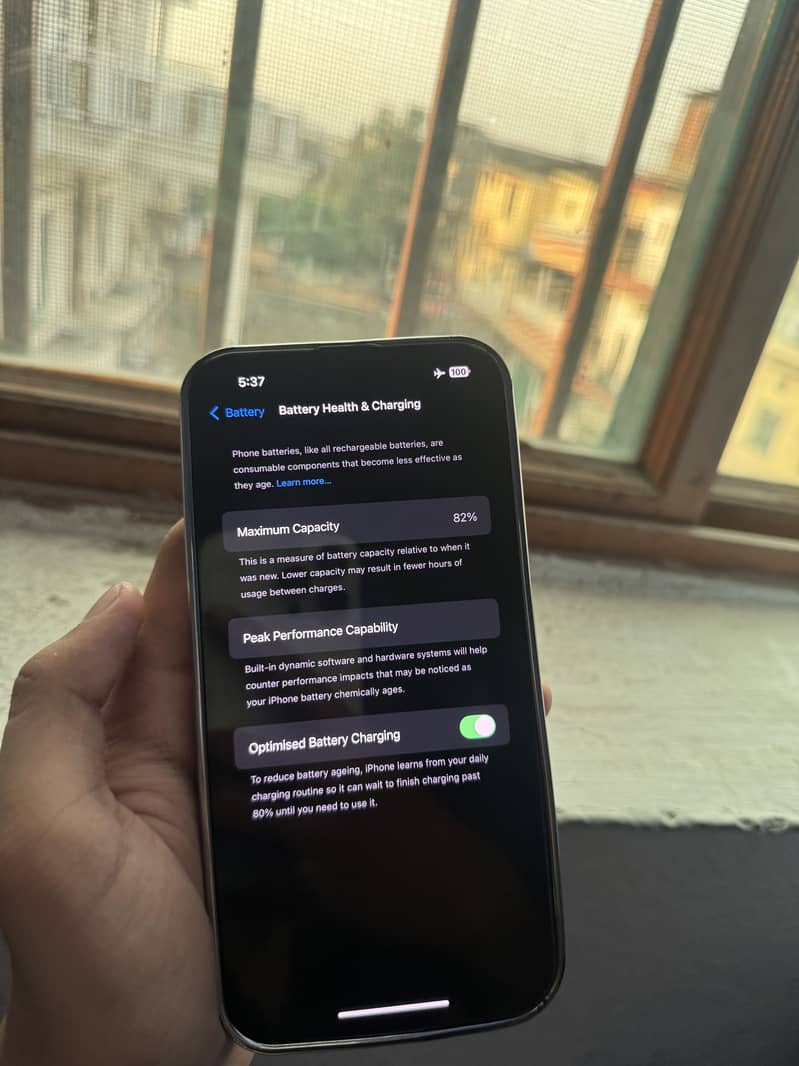 iPhone 13 Pro Max 4