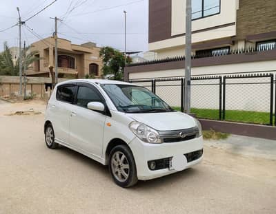 Daihatsu Mira Custom 2007/2013 Pearl White Push Start