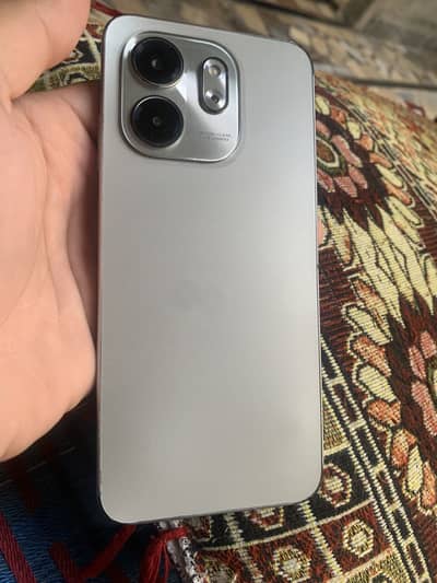 Infinix Smart 9 with box xchange possible