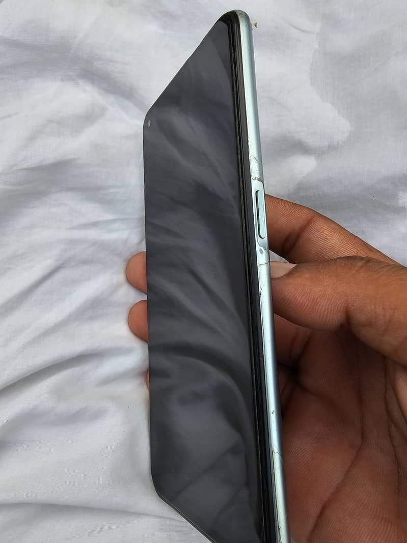OPPO A96 0