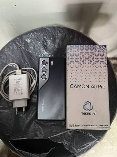 Tecno CAMON 40 Pro