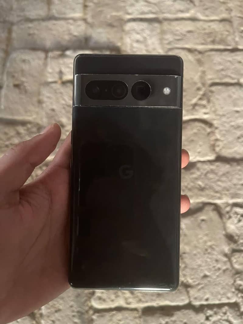 Google Pixel 7 Pro 2