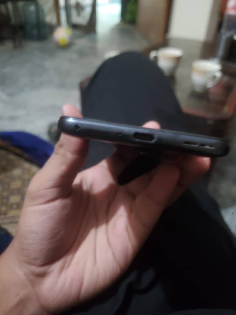 One Plus 9 12/256 7