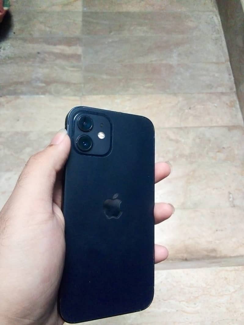 Apple iPhone 12 0
