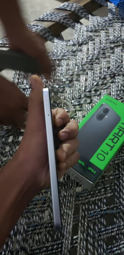 Infinix smart 10