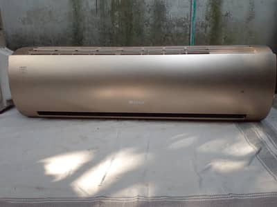 Gree 1.5 Ton Fairy Royal Inverter AC - Warranty till 2032