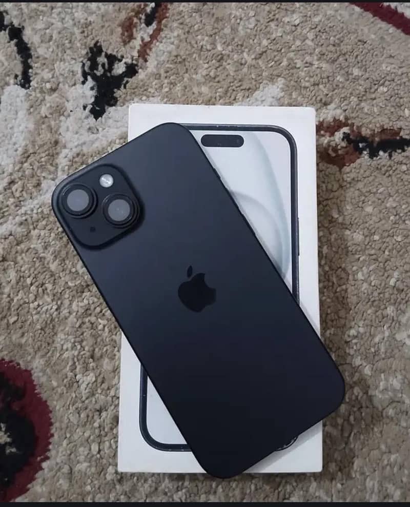 Apple iPhone 15 3