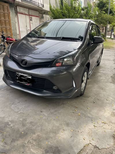 Toyota Vitz 2014