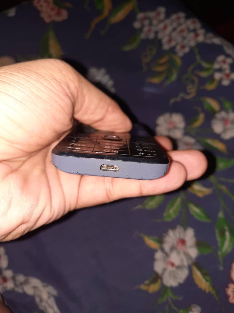 Nokia 230 5