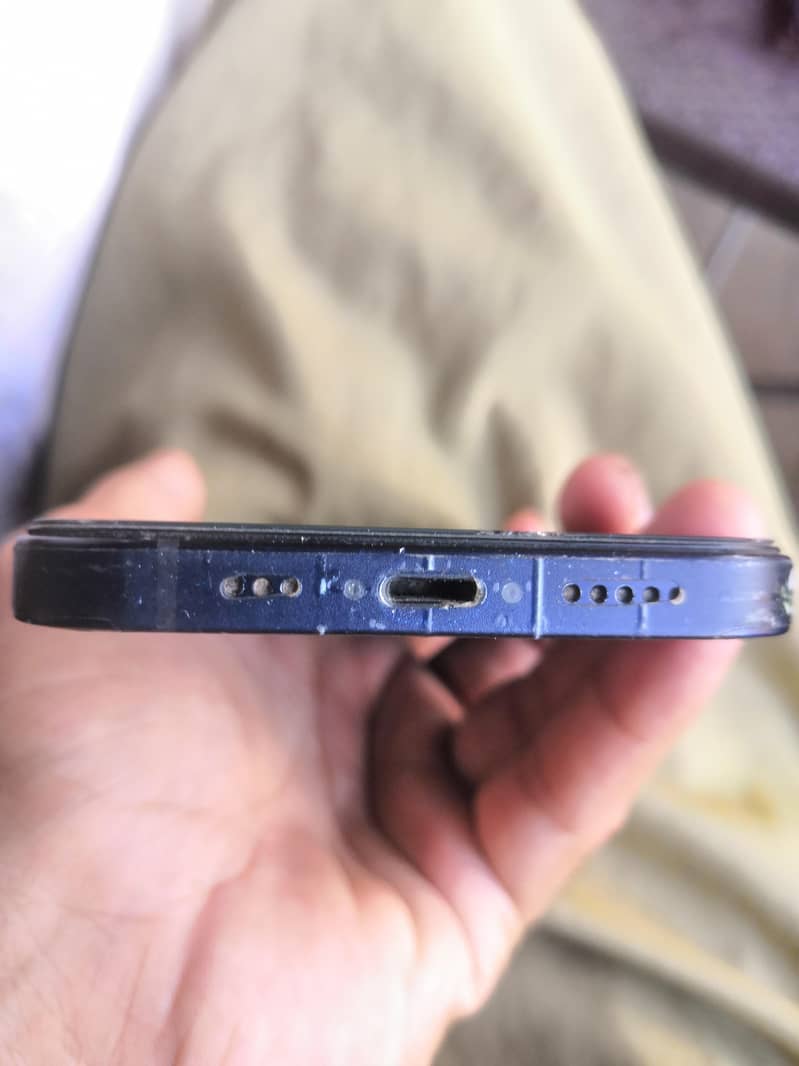 iphone 12 2