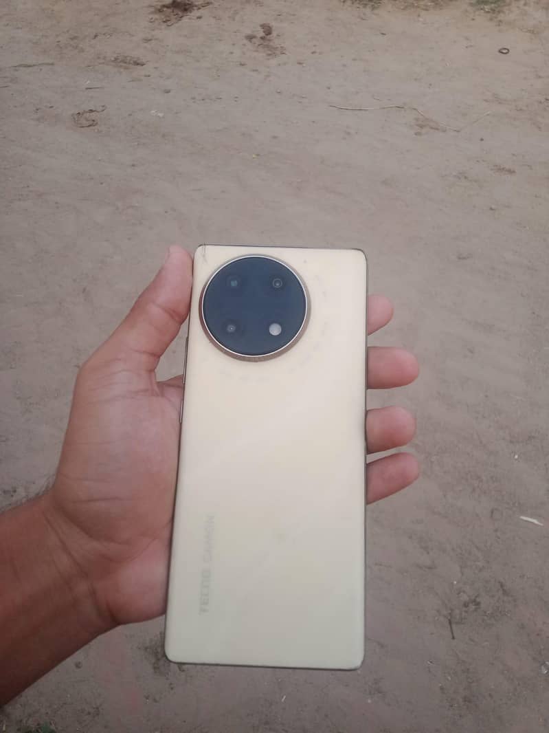 Tecno CAMON 30S 0