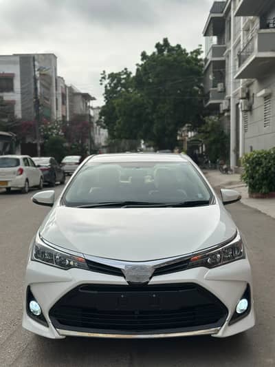  **Toyota Corolla Altis 1.6 — Model 2021**