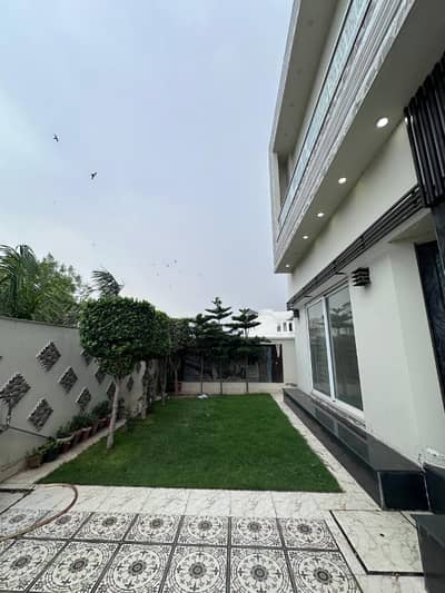 22 Marla Modern Design House Available For Sale In Bahria Town Lahore Sector E