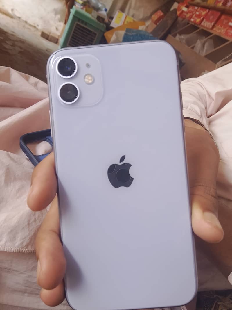 Apple iPhone 11 0