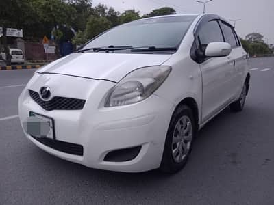 Toyota Vitz 2011