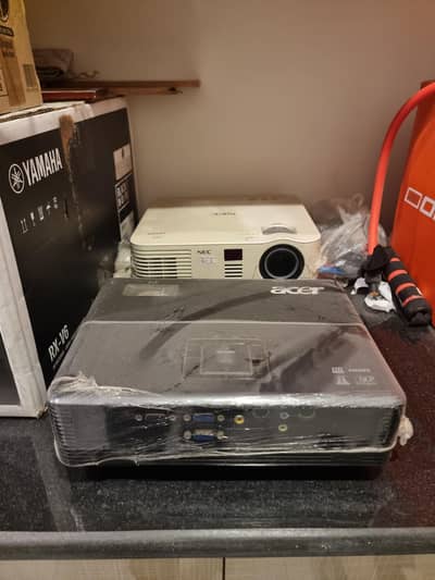 Projectors NEC & ACER