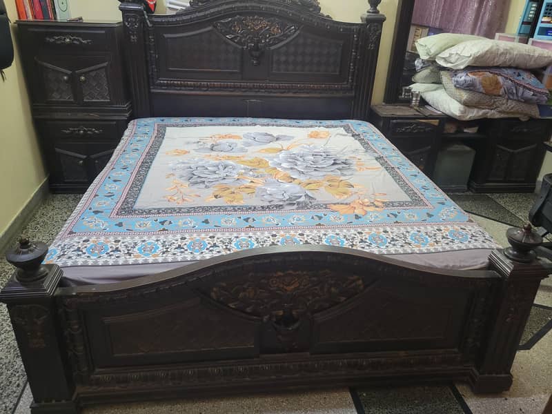 Double Bed Set with Side Tables & Dressing Table 0