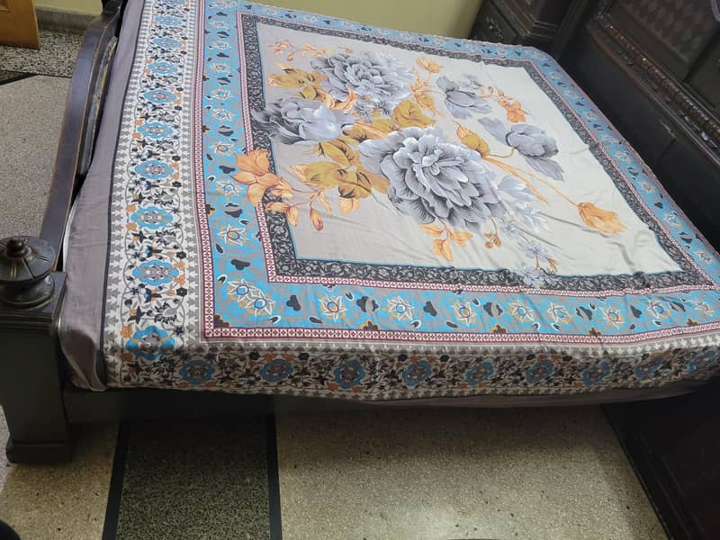 Double Bed Set with Side Tables & Dressing Table 4