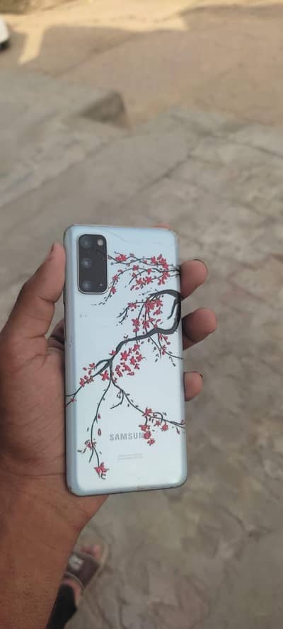 Samsung S20 5g 20GB Ram 128 Gb memory 90 FPS PUBG
