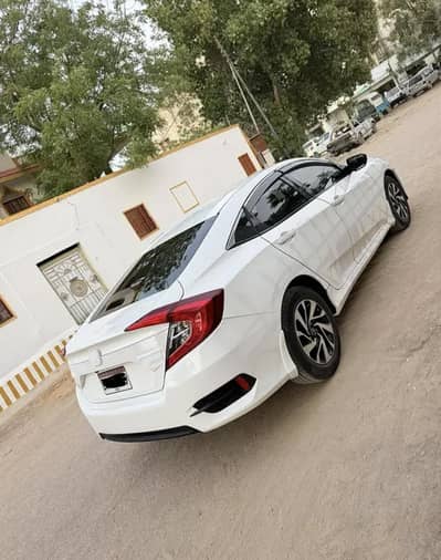 Honda Civic 2018 Navigation B2B Genuine Antique Car