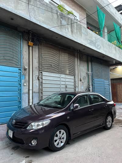 Toyota Corolla Altis 2012