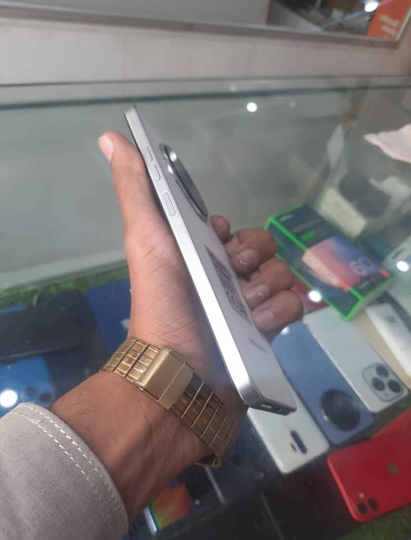 Tecno SPARK 30C 1