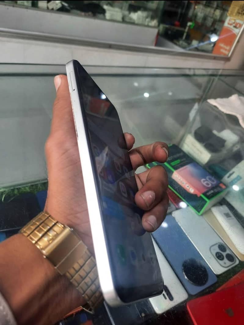 Tecno SPARK 30C 4