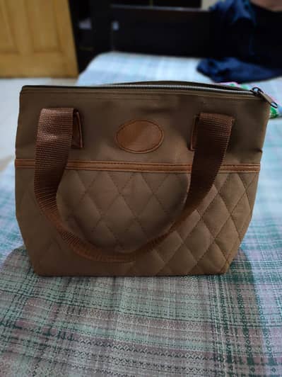 brand new conditon no damage womens bag