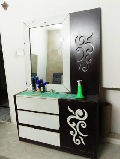 king size bed sets with side lamps for sale