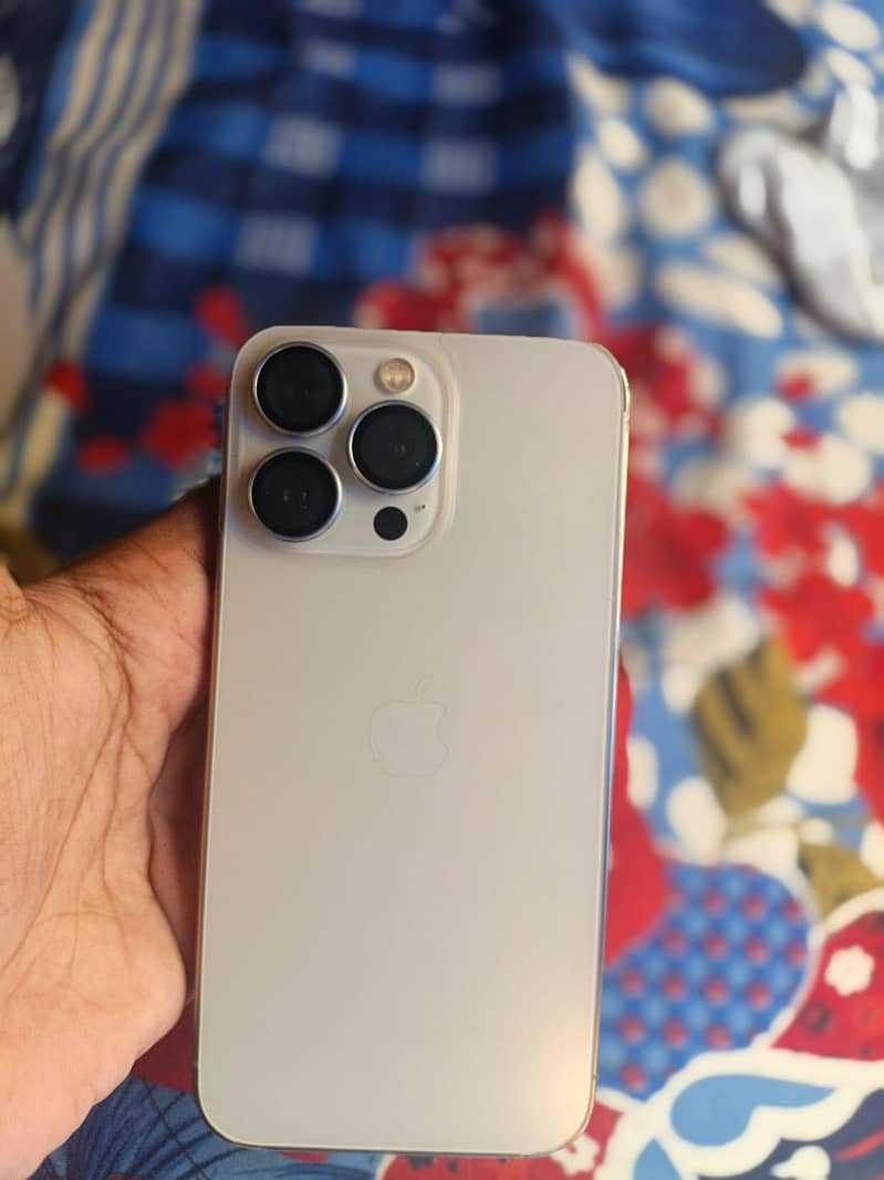 Apple iPhone 13 Pro 5