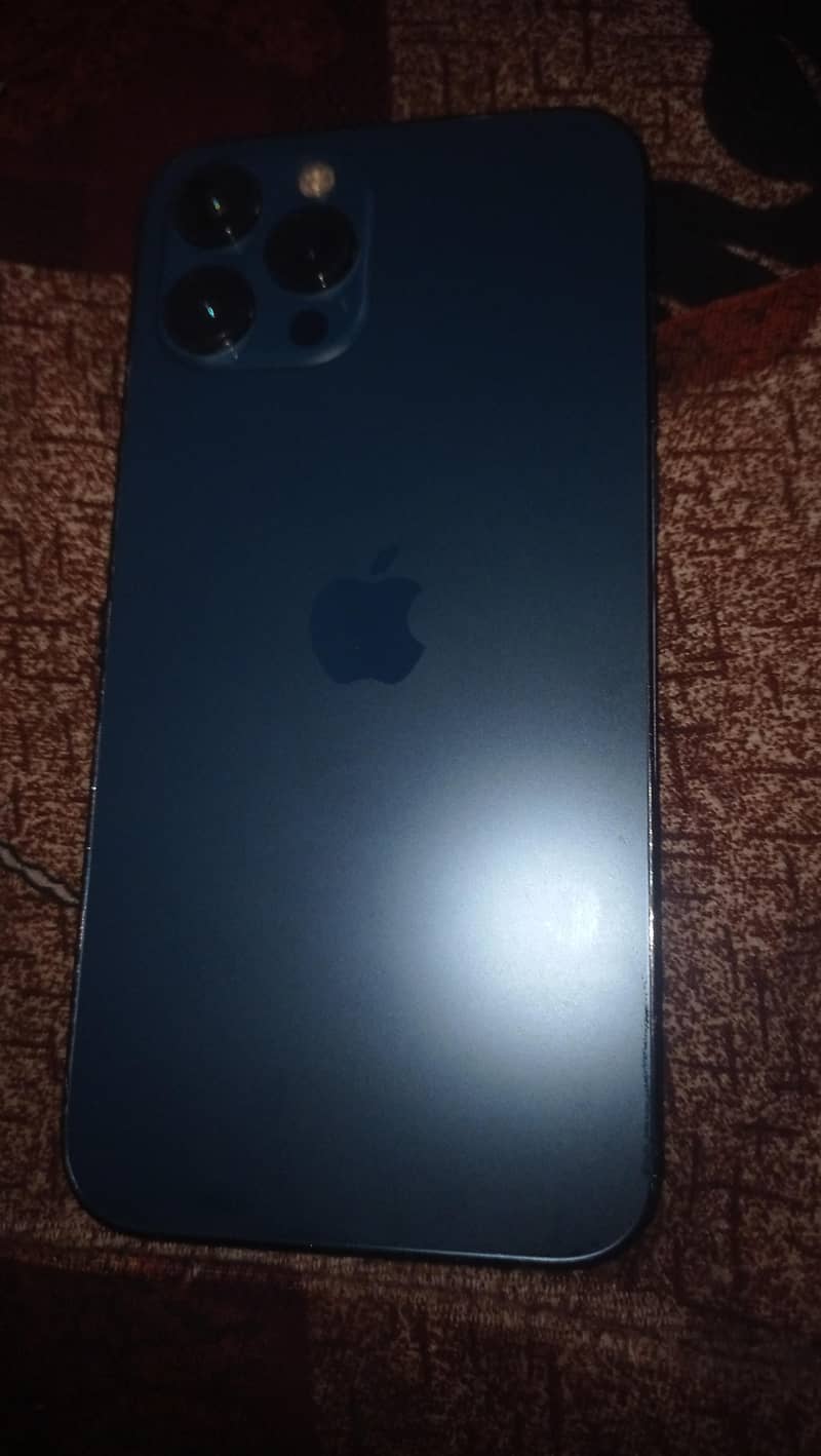 iphone 12 pro max 2