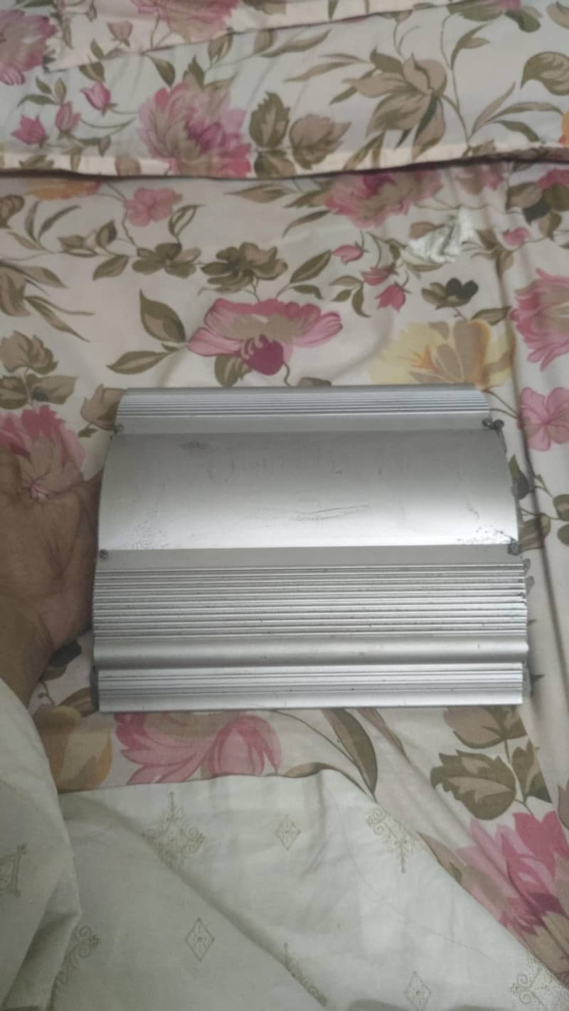 amplifier 1