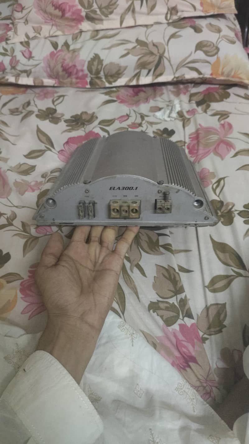 amplifier 2