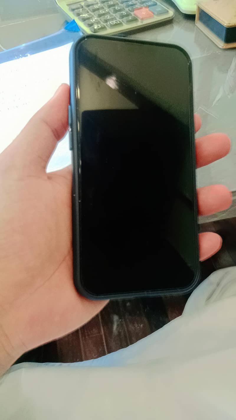 Apple iPhone 13 Pro 1